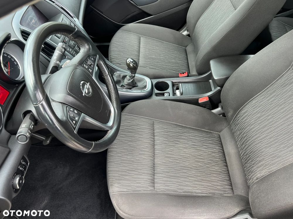 Opel Astra 1.4 Turbo Innovation - 6