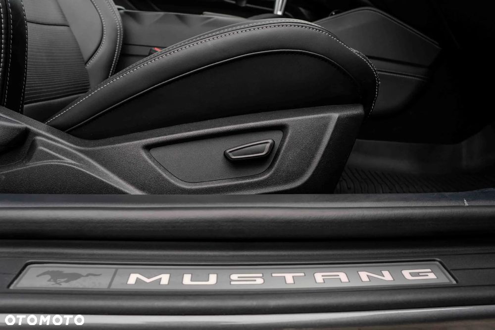 Ford Mustang 5.0 Ti-VCT V8 GT - 17