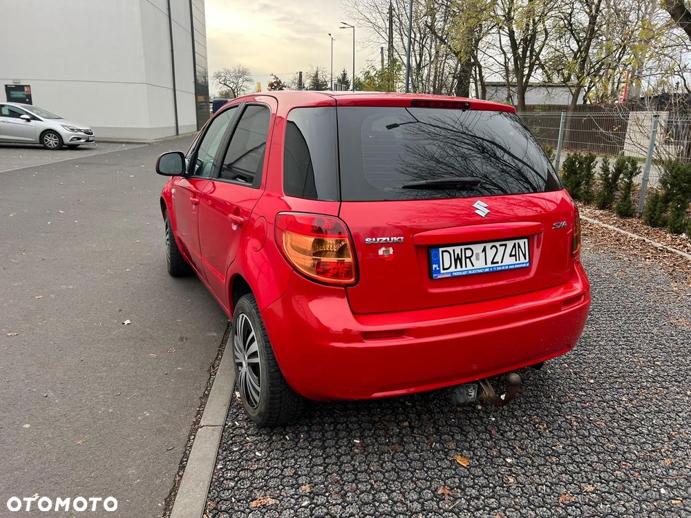 Suzuki SX4 1.6 DDiS Comfort - 13