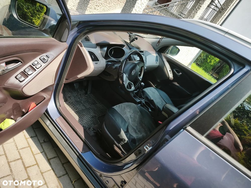 Hyundai ix35 - 9