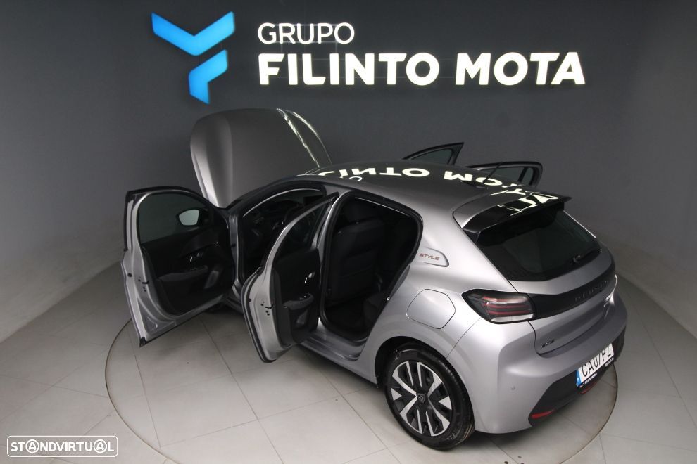 Peugeot 208 1.2 Hybrid Style e-DCS6 - 11