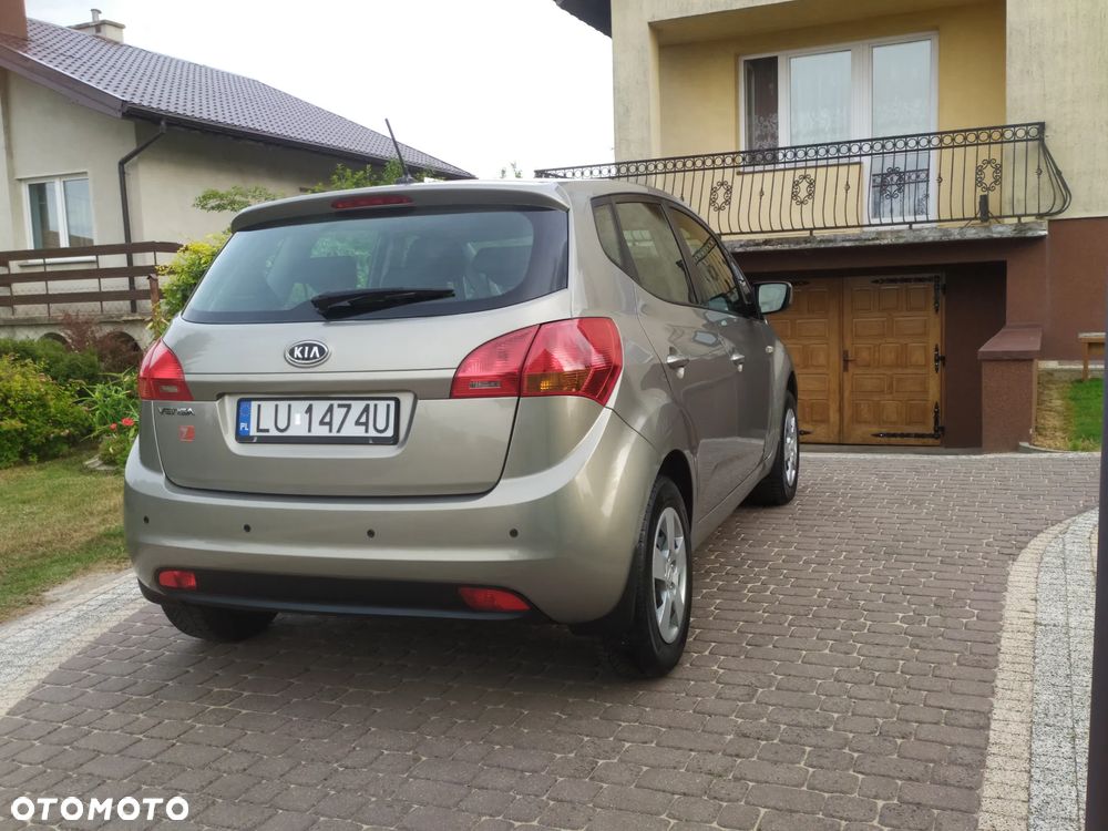 Kia Venga 1.4 S - 7