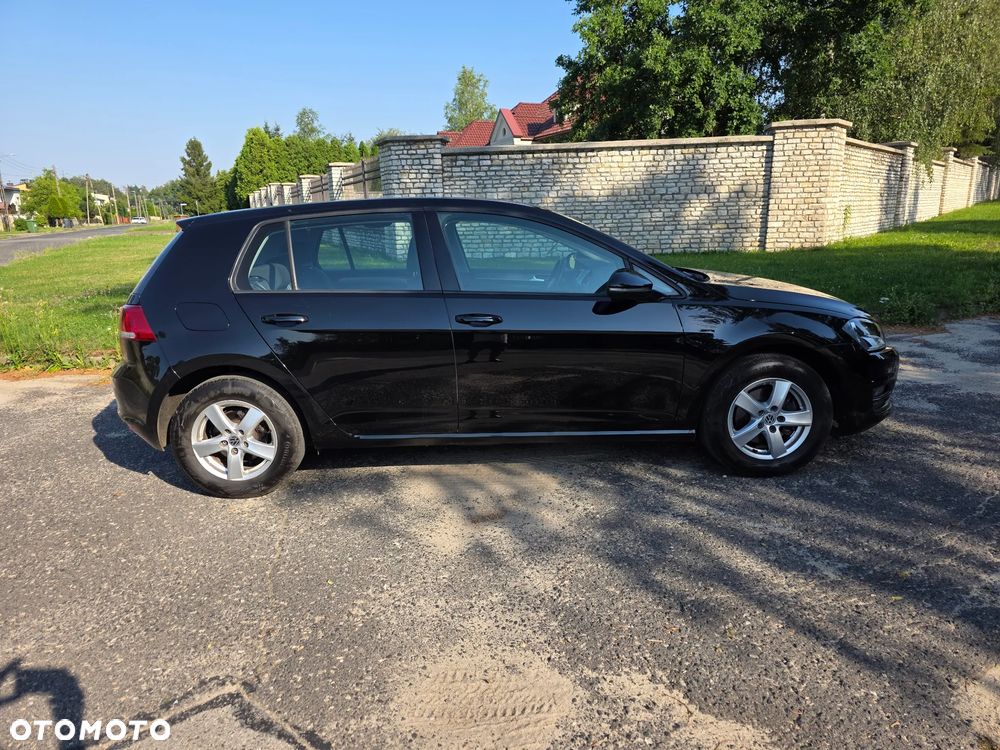 Volkswagen Golf 1.2 TSI BlueMotion Technology Comfortline - 26