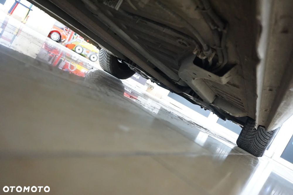 Peugeot 207 1.4 Active - 17