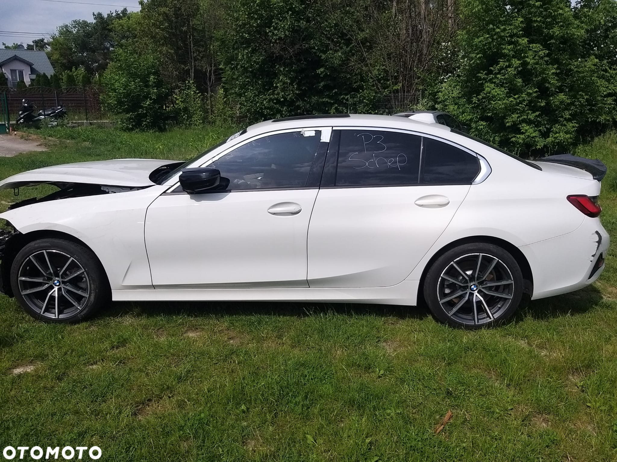 BMW Seria 3 330i xDrive - 11