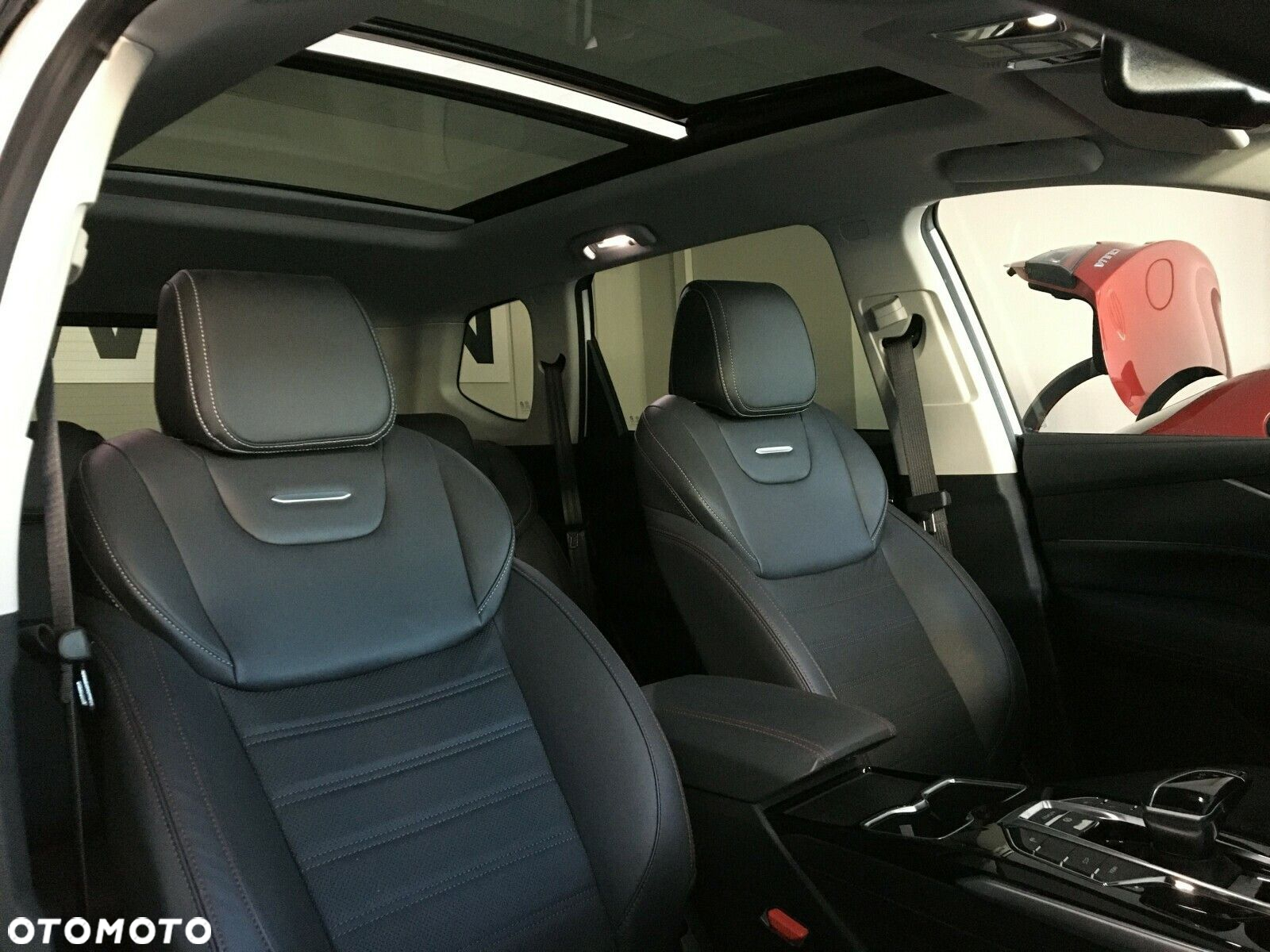 Maxus Euniq 6 - 8