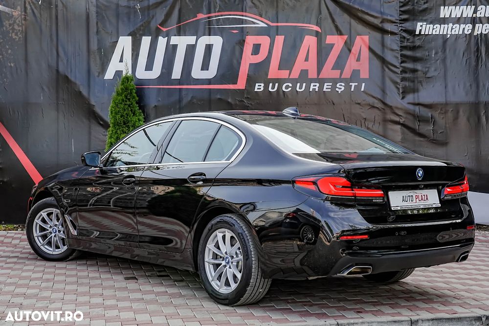 BMW Seria 5 530e Aut. Luxury Line - 9