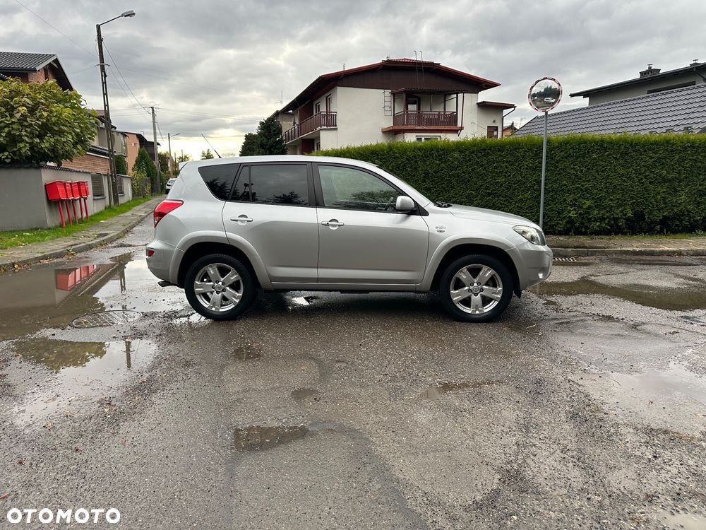 Toyota RAV4 2.2 D-CAT 4x4 Executive - 5