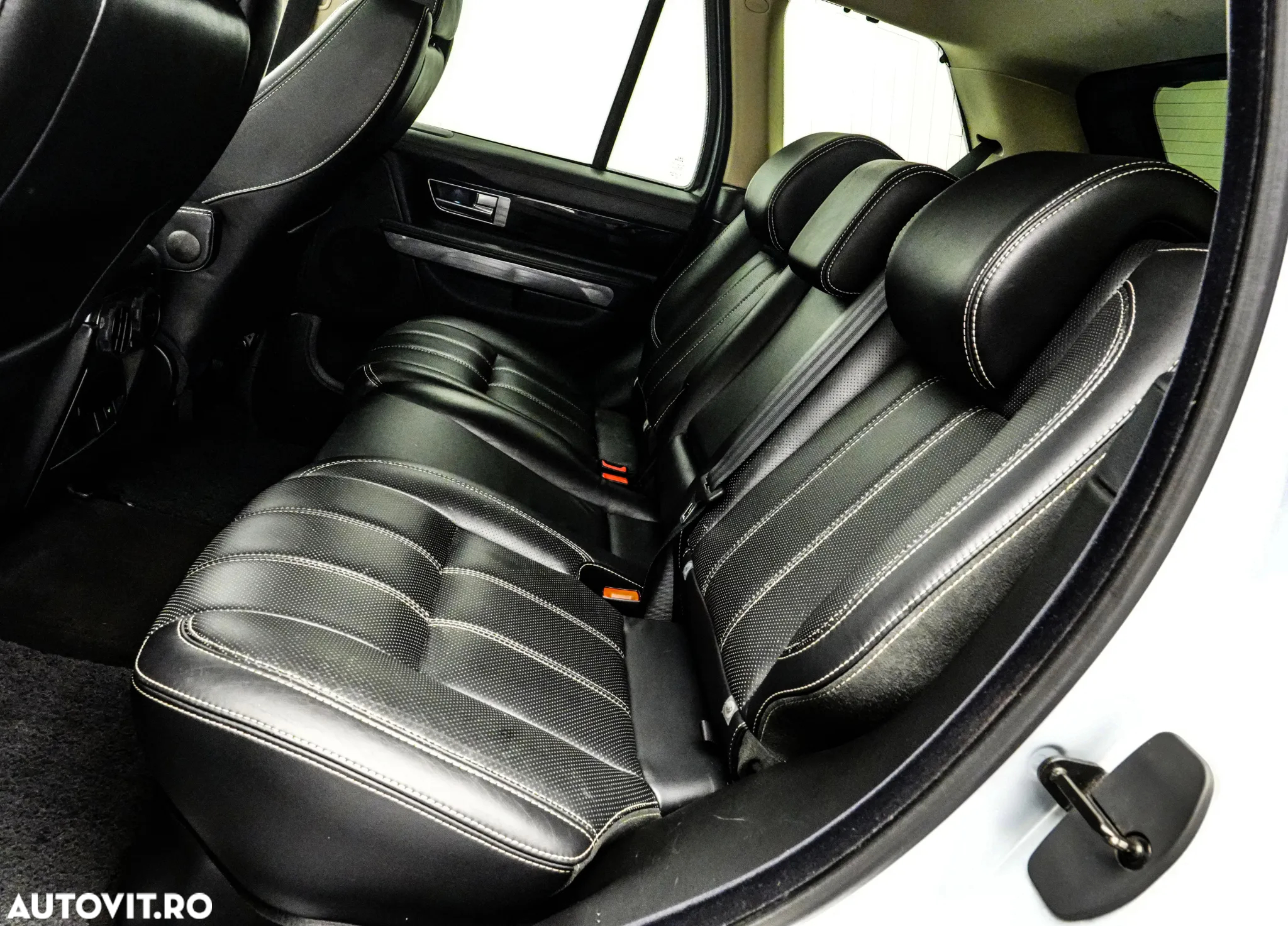 Land Rover Range Rover Sport 3.0 TDV6 - 17