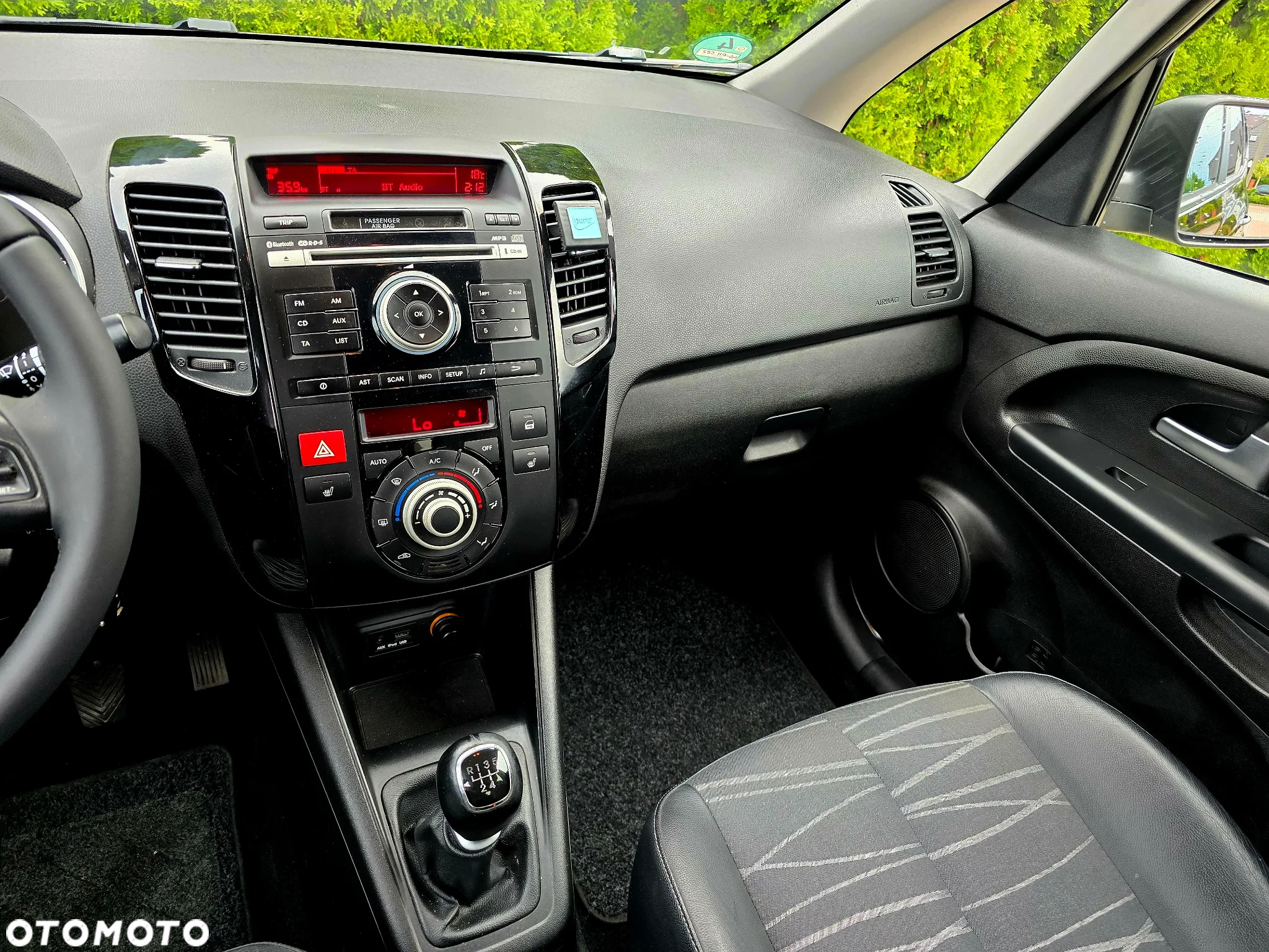 Kia Venga 1.6 CVVT Mind - 38