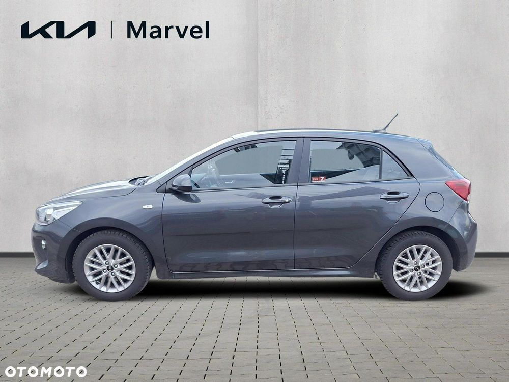 Kia Rio 1.2 L - 3