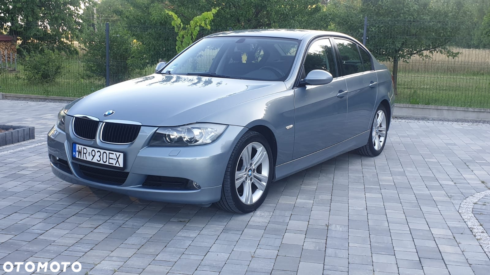 BMW Seria 3 320d - 23