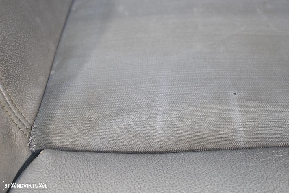 Bancos BMW Serie 3 Touring / Carrinha E91 Pack M - Pele e Tecido - 22