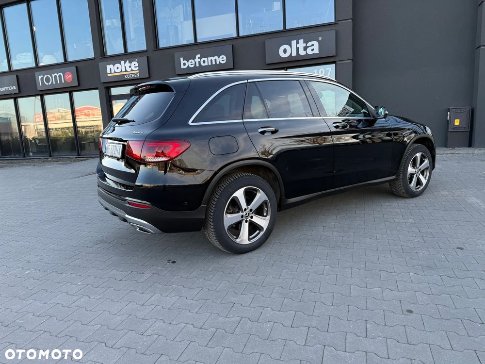 Mercedes-Benz GLC 300 4Matic 9G-TRONIC - 6