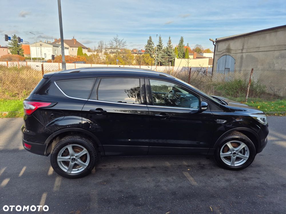 Ford Kuga 1.5 EcoBoost 2x4 Business Edition - 10