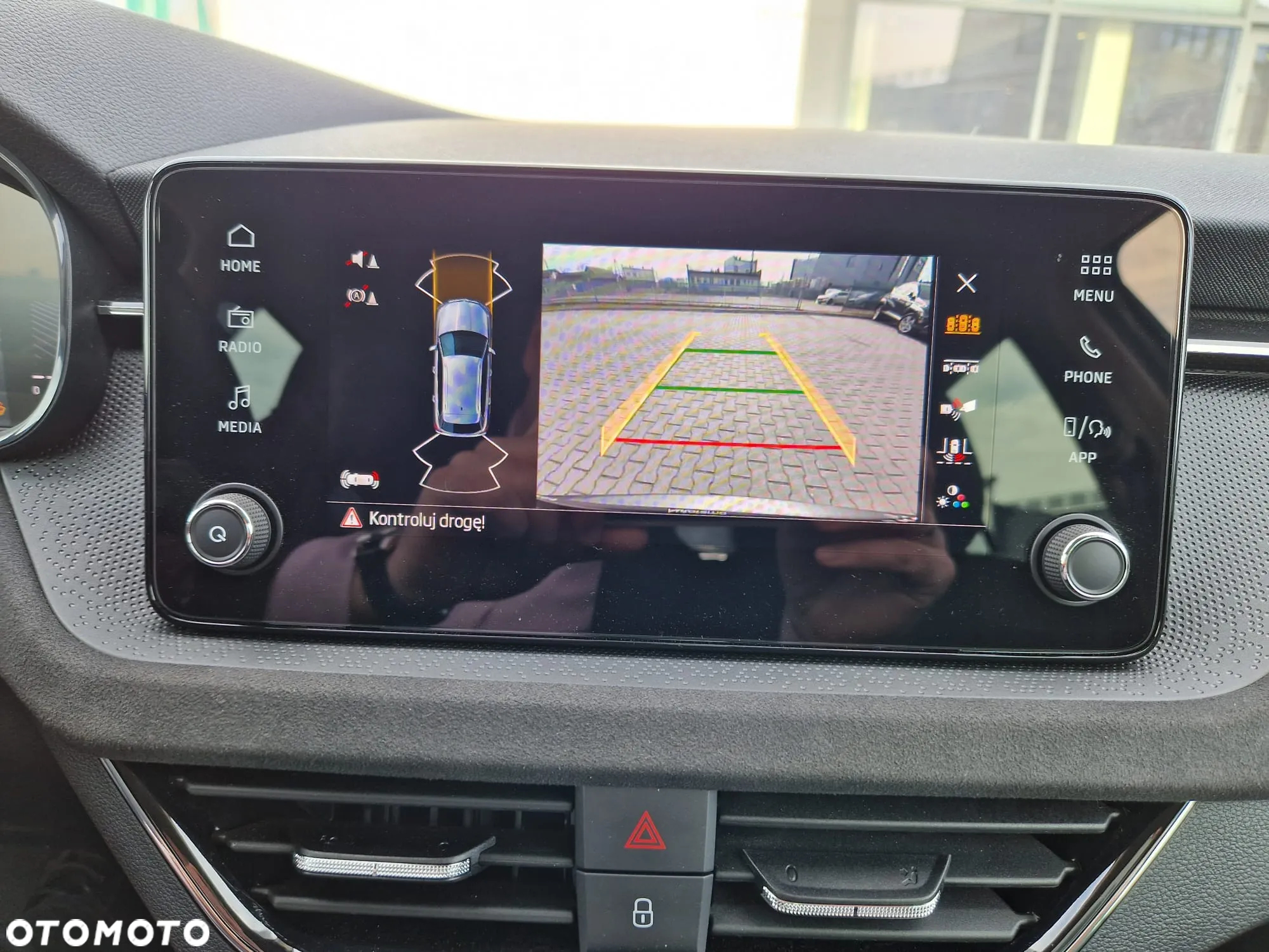 Skoda Kamiq 1.5 TSI Selection - 15