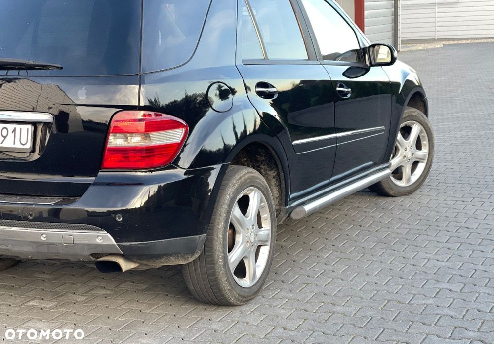 Mercedes-Benz ML - 10