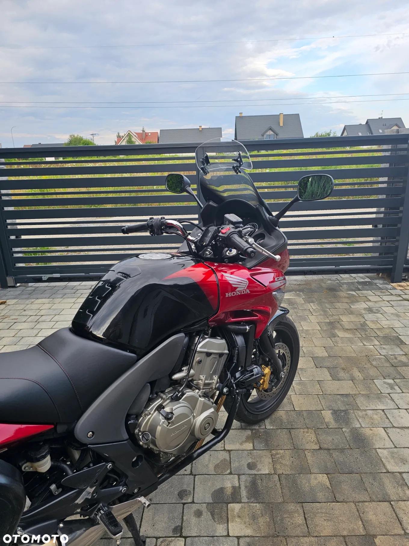 Honda CBF - 6