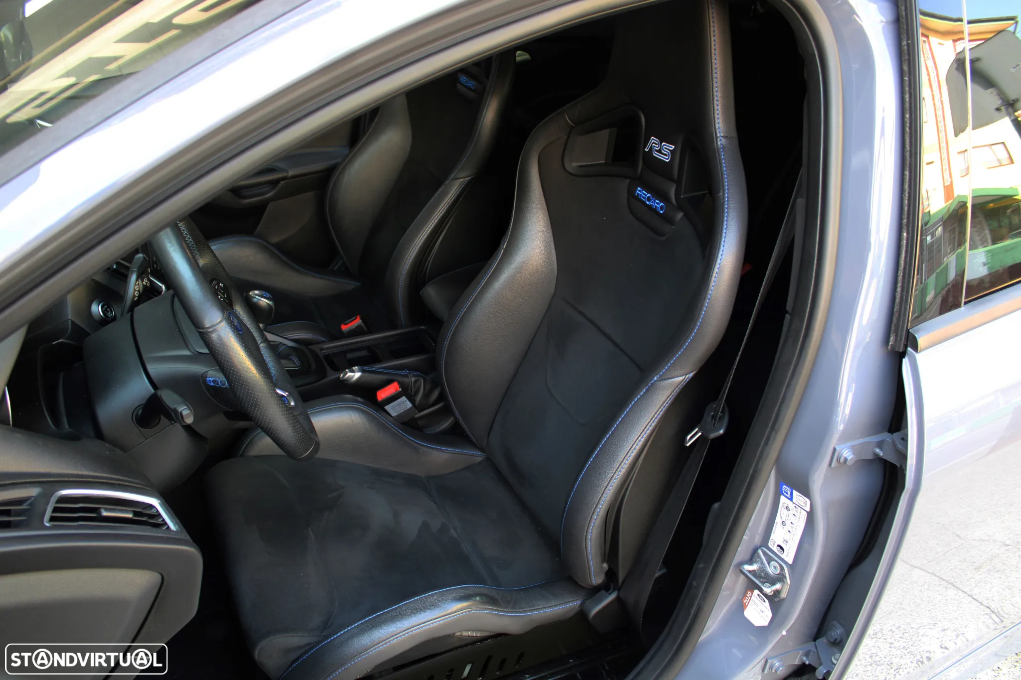 Ford Focus 2.3 EcoBoost RS - 22