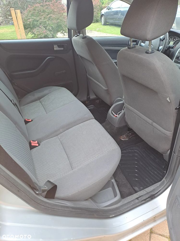 Ford Focus - 4
