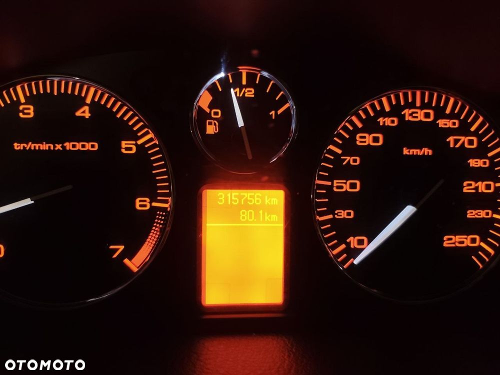 Peugeot 407 - 2