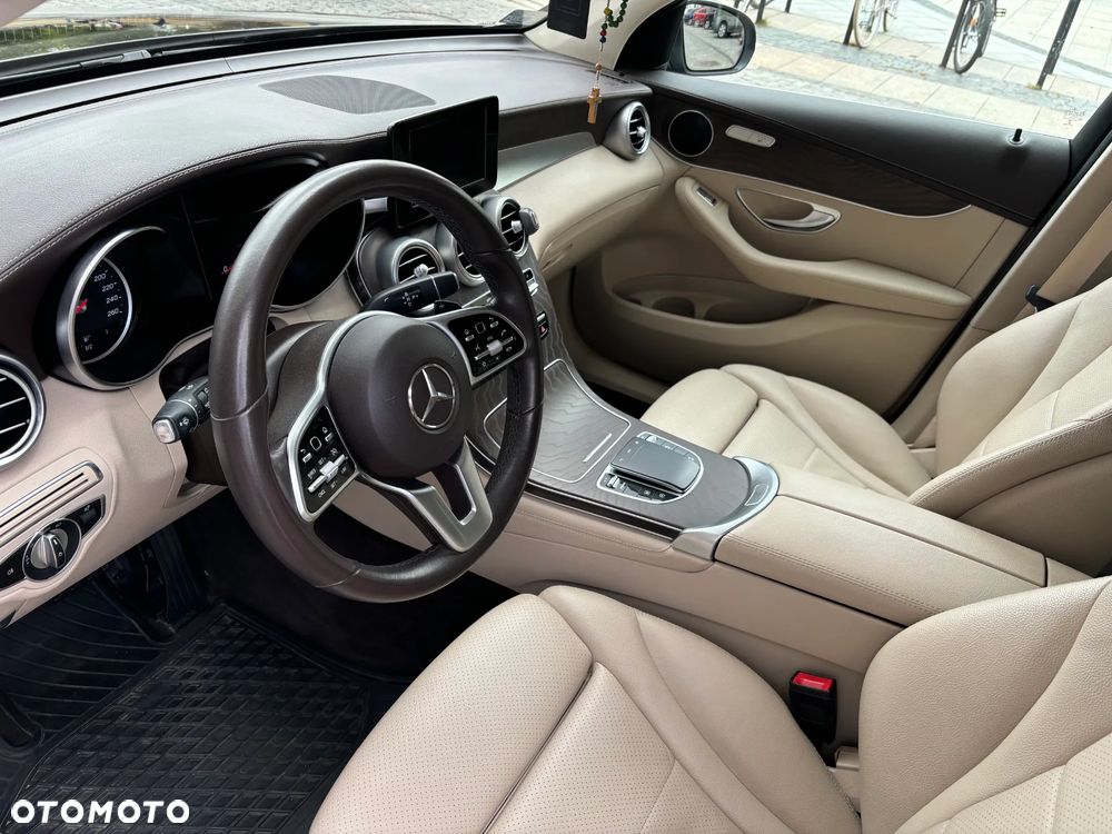 Mercedes-Benz GLC - 5
