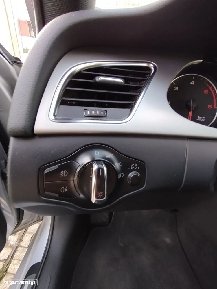 Audi A4 Avant - 4