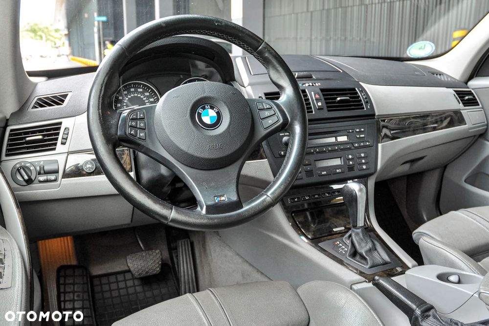 BMW X3 xDrive30i - 9