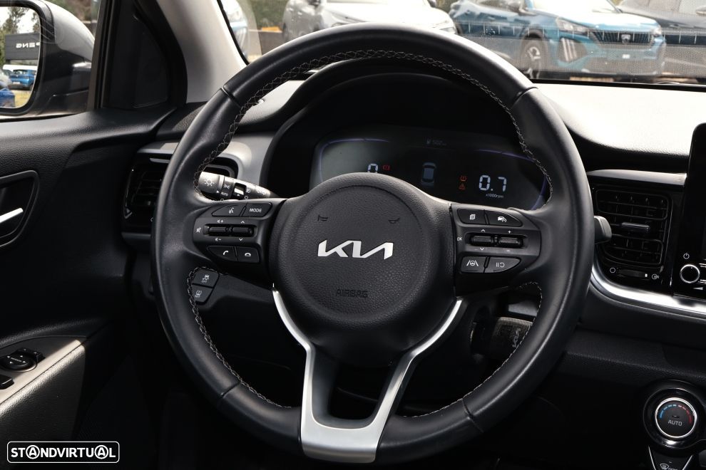 Kia Stonic 1.2 MPi Vibe - 9