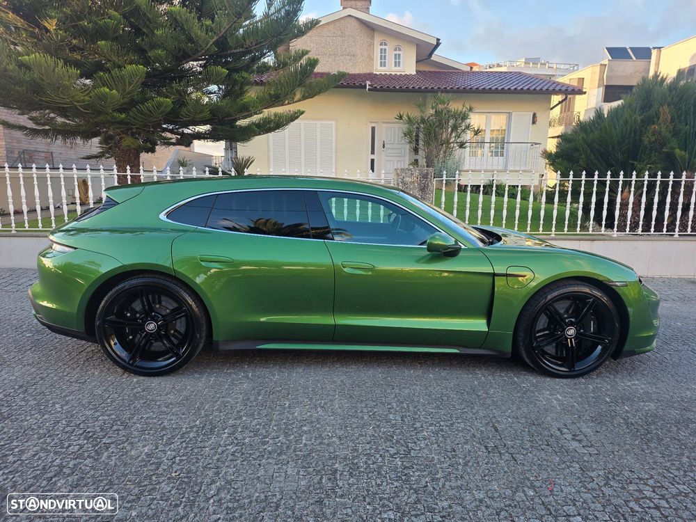 Porsche Taycan Sport Turismo Turbo - 7