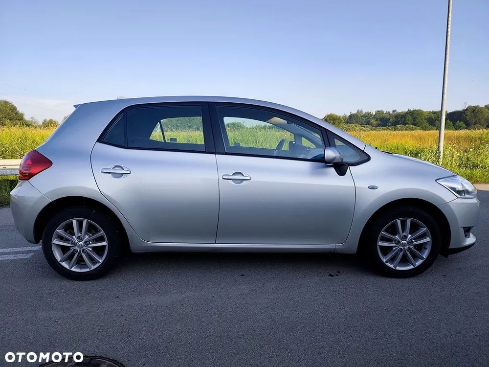 Toyota Auris 1.6 VVT-i Premium Start - 6