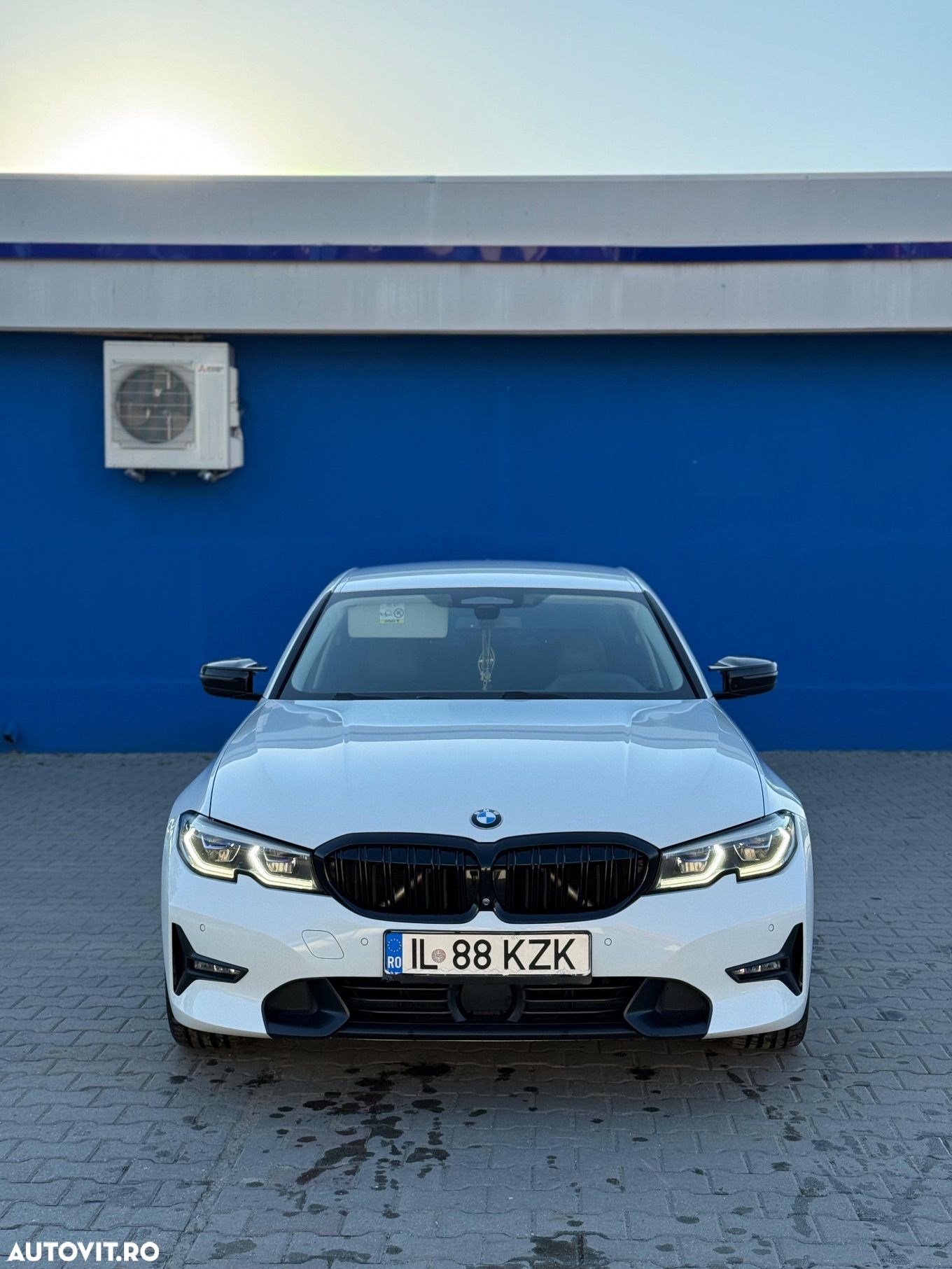 BMW Seria 3 320d AT MHEV - 1