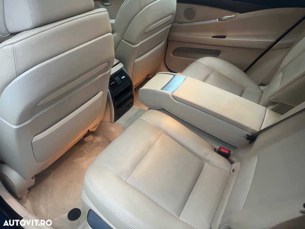 BMW Seria 5 530d Aut. - 17