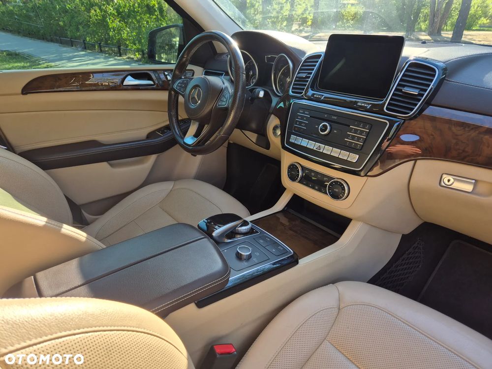 Mercedes-Benz GLS 450 4-Matic - 17