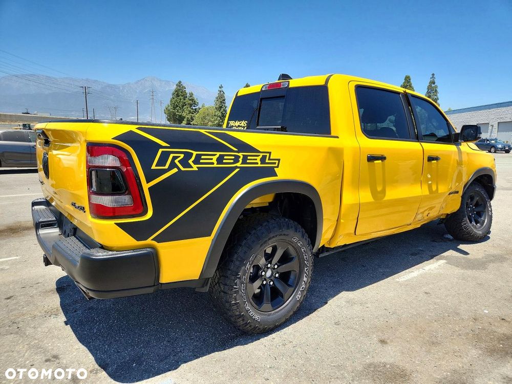 RAM 1500 - 4