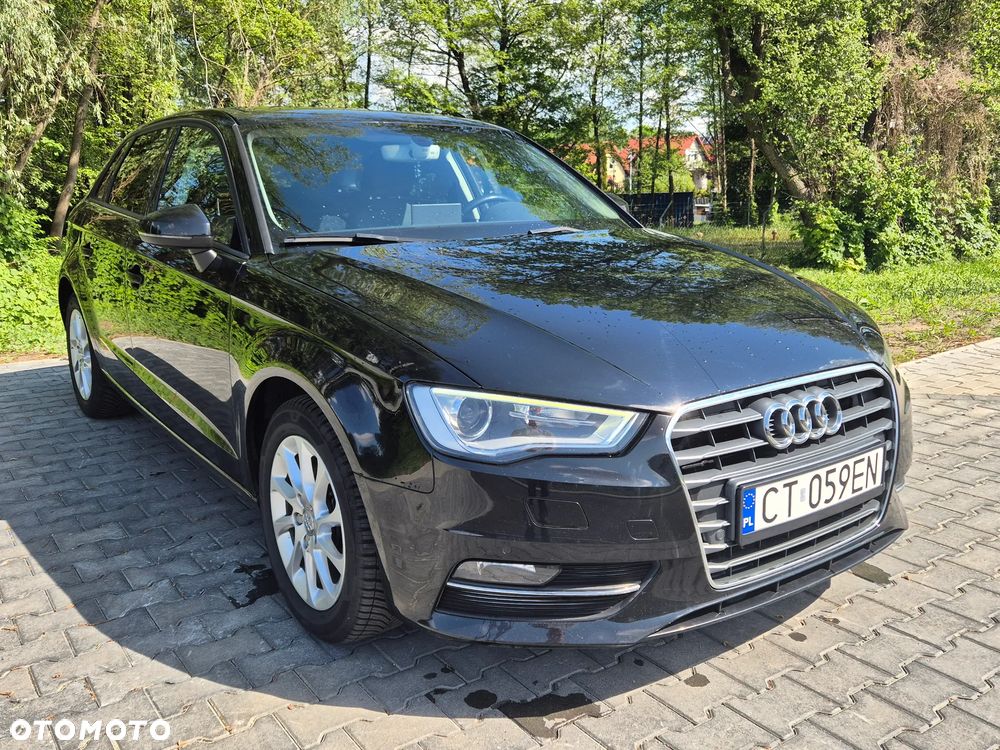 Audi A3 Sportback - 3