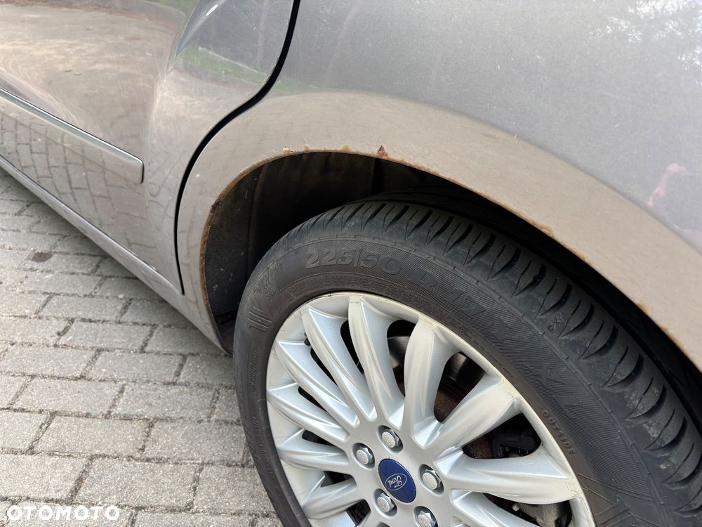 Ford S-Max 2.0 TDCi DPF Titanium - 6