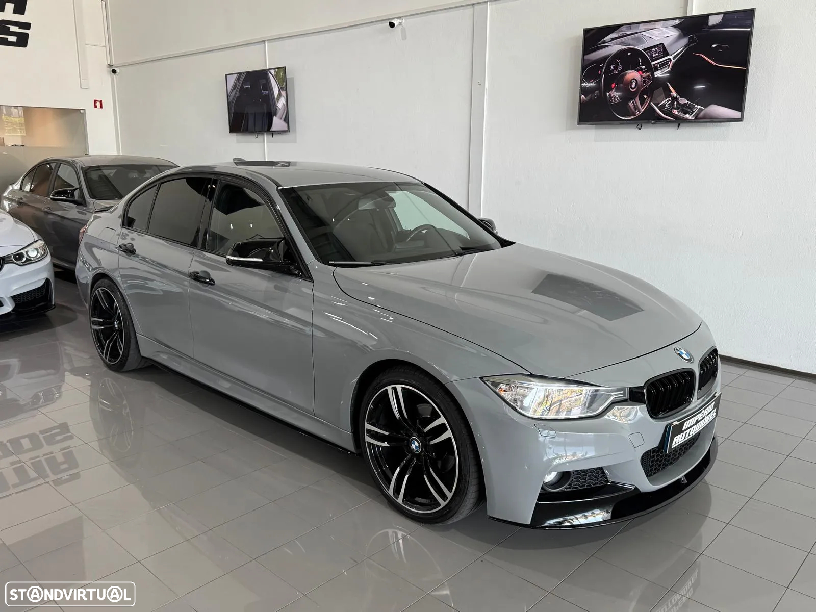 BMW 320 d EfficientDynamics Auto - 4