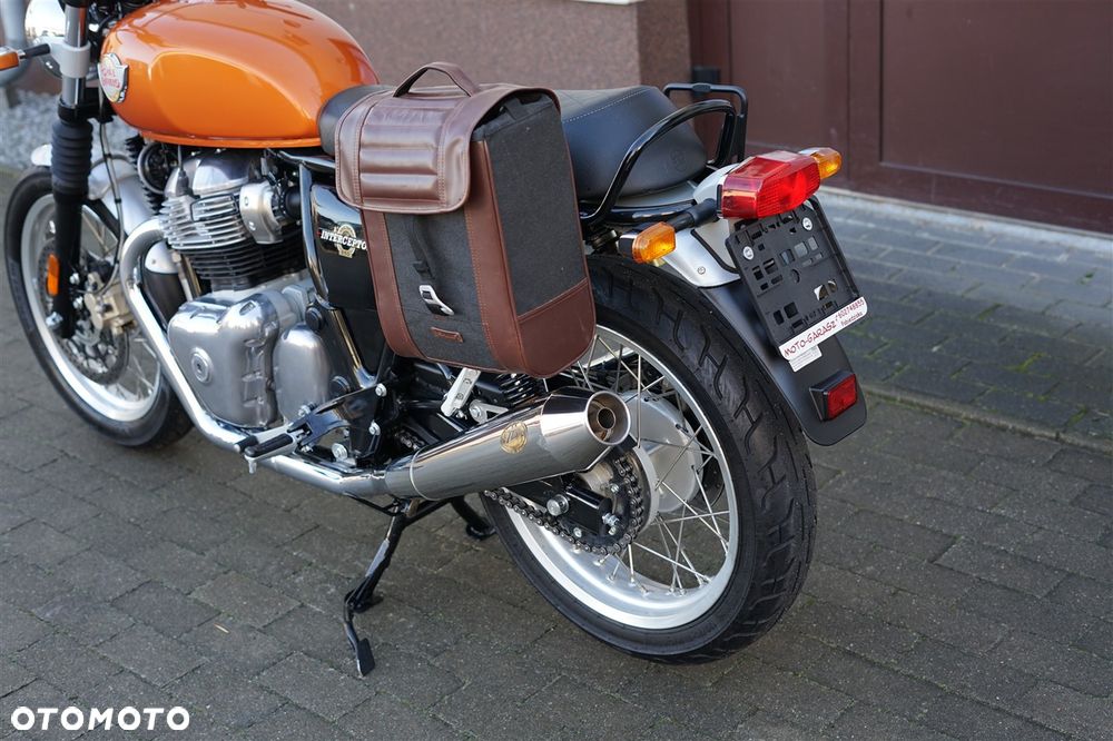 Royal Enfield Interceptor - 23