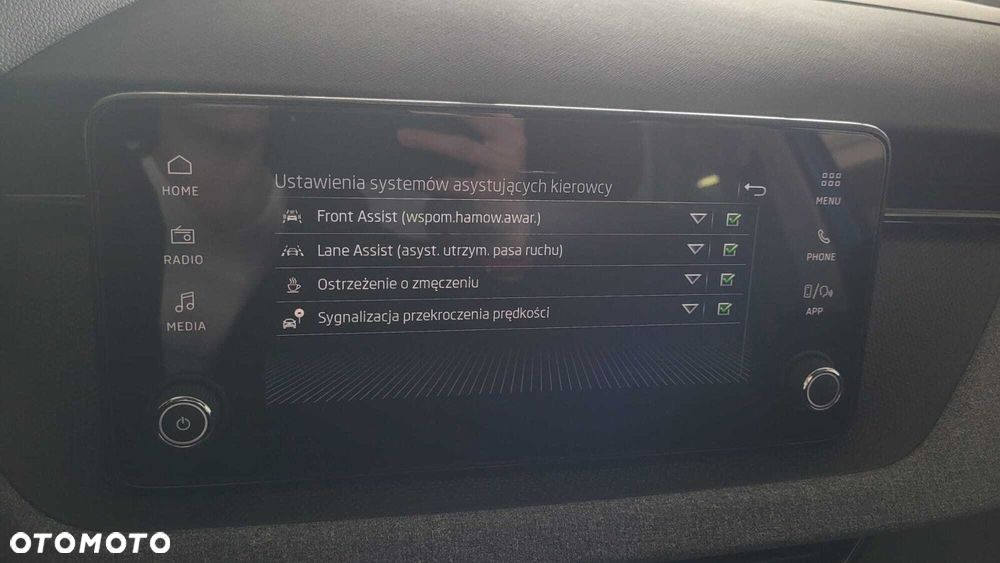 Skoda Kamiq 1.0 TSI Selection DSG - 26