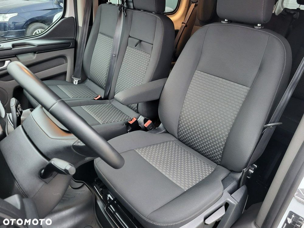 Ford Transit Custom - 18