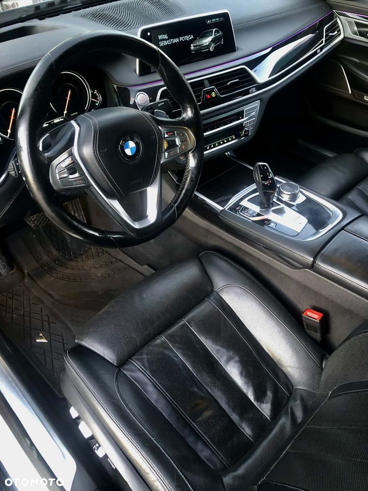 BMW Seria 7 740d xDrive - 15
