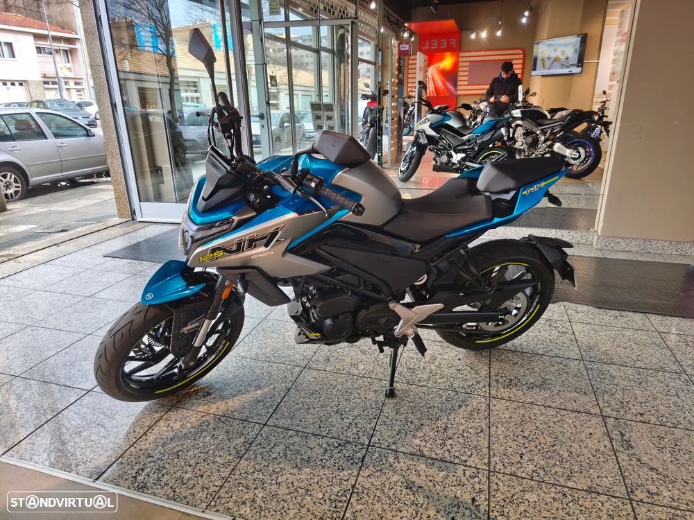 CF Moto 125NK - 2