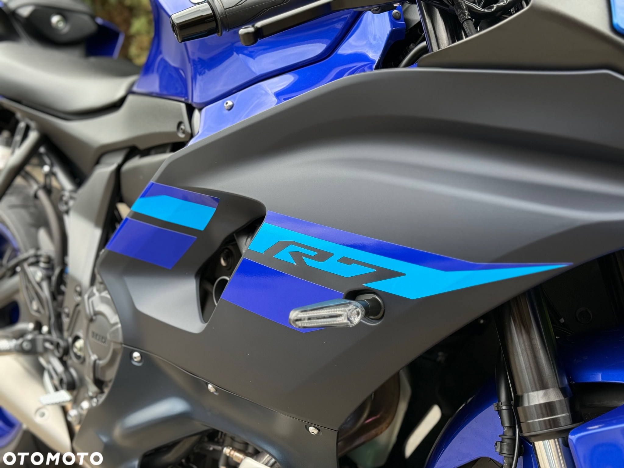 Yamaha R7 - 17