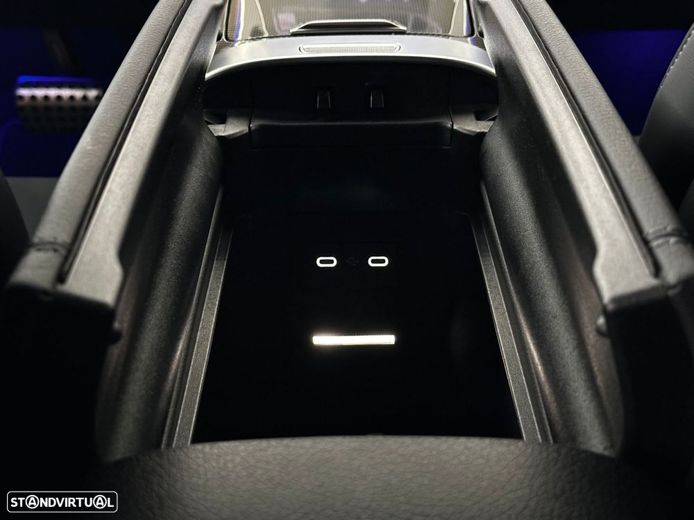 Mercedes-Benz GLC 300 e 4Matic 9G-TRONIC Edition AMG Line - 36