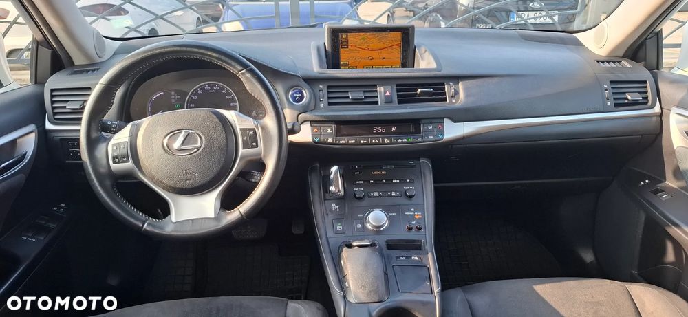 Lexus CT 200h Elegance - 10
