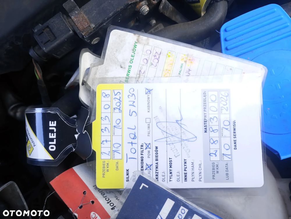 Volkswagen Golf 1.6 TDI BlueMotion Technology Cup - 16