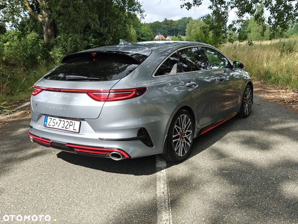 Kia ProCeed - 31