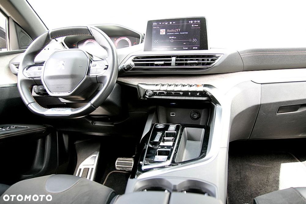 Peugeot 5008 - 21