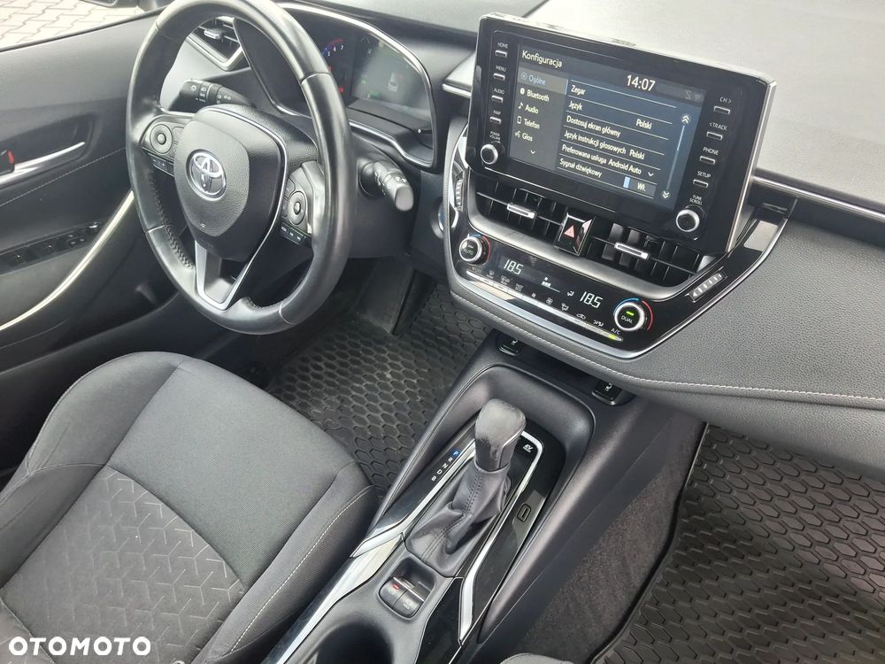 Toyota Corolla 1.8 Hybrid Executive - 15